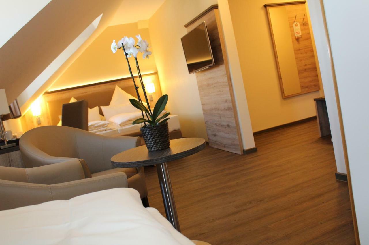 Hotel Ratskeller Schwarzenberg Schwarzenberg  Bagian luar foto