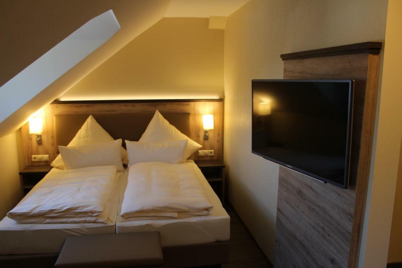 Hotel Ratskeller Schwarzenberg Schwarzenberg  Bagian luar foto