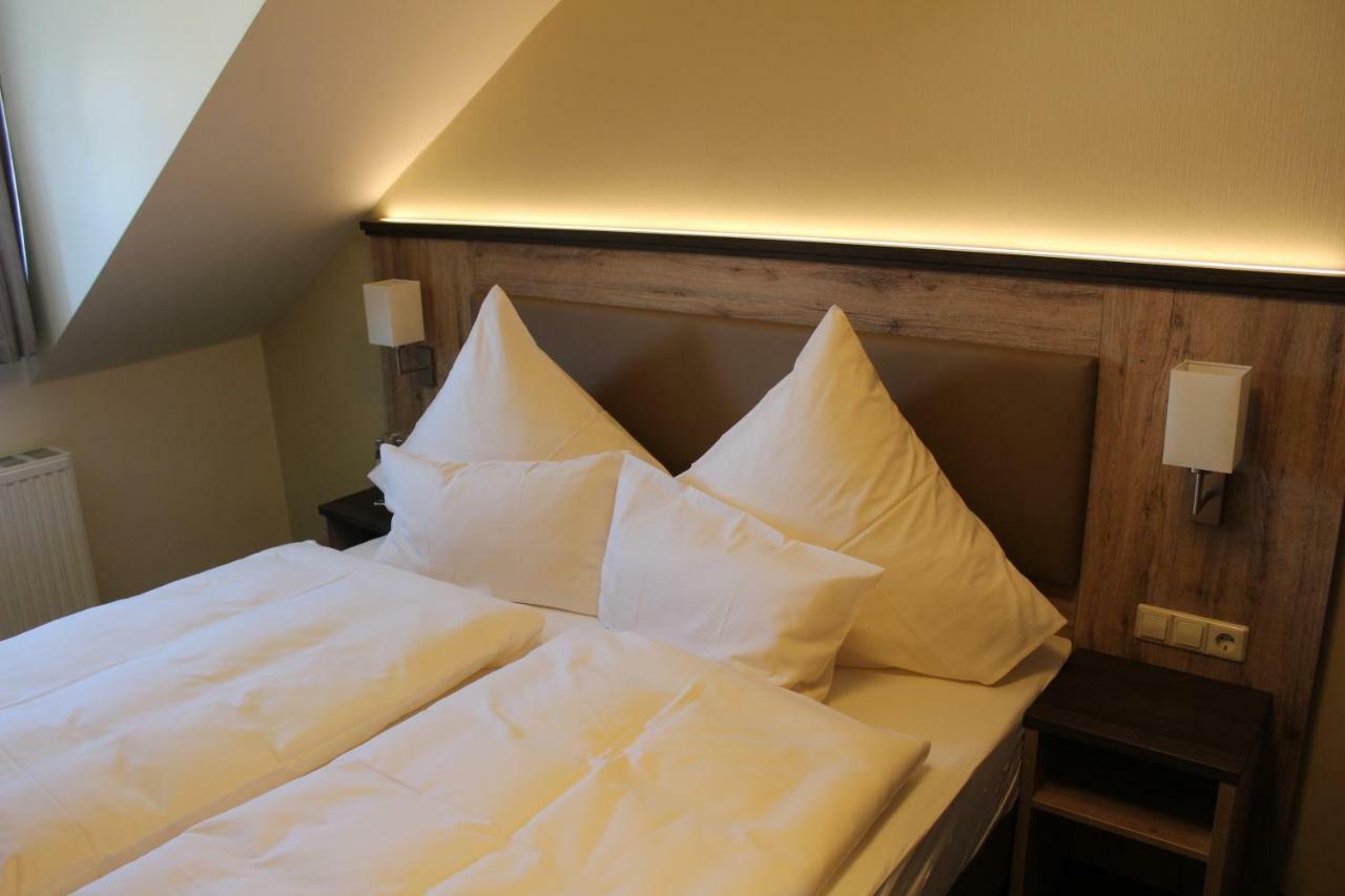 Hotel Ratskeller Schwarzenberg Schwarzenberg  Bagian luar foto